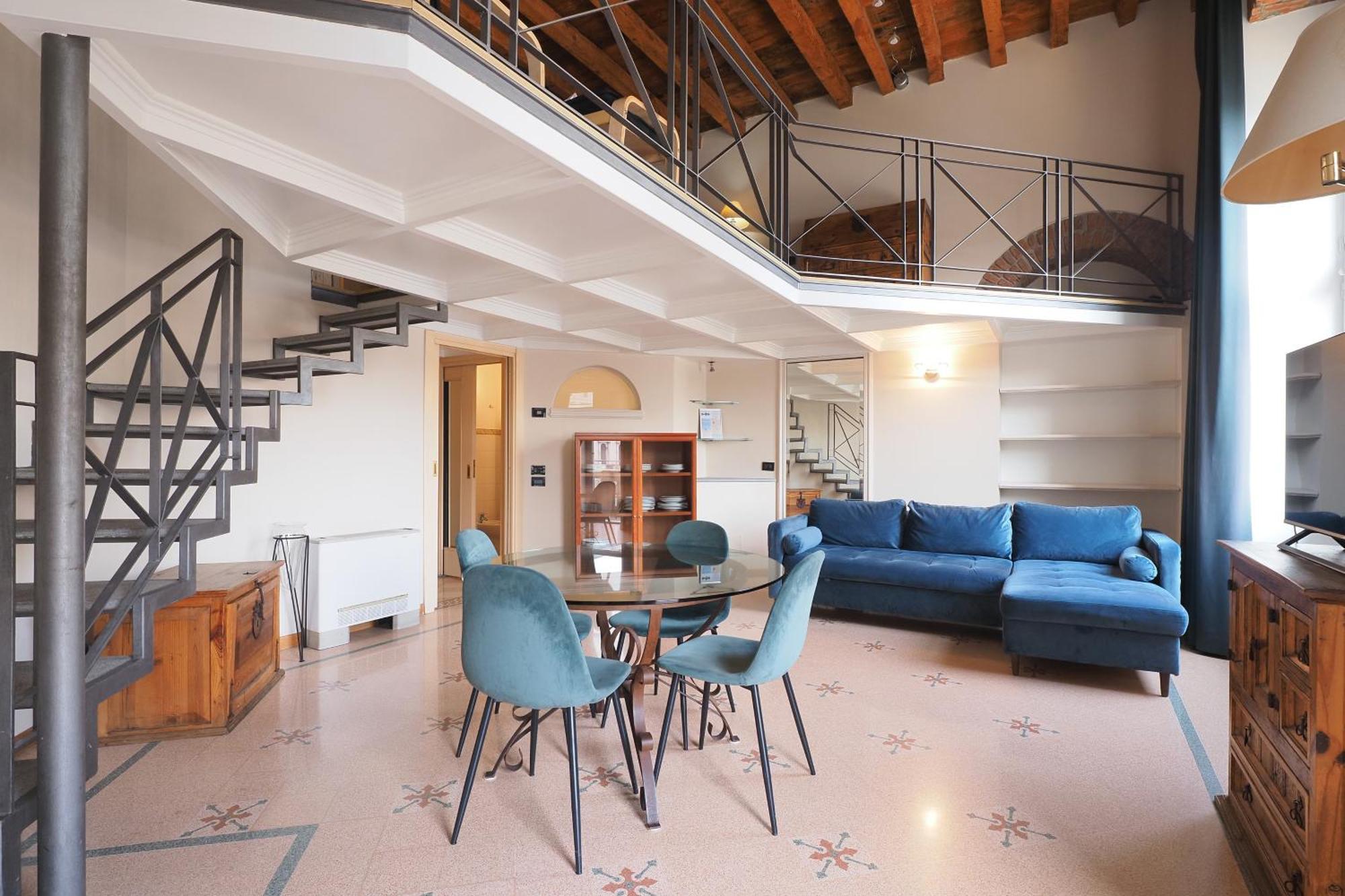 Duomo Cathedral View - Luxury Apartment Milan Exterior photo